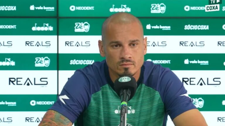 Coritiba renova com Maicon para 2026