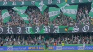 Torcida do Coritiba no Couto Pereira