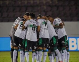 Elenco do Coritiba. Foto: JP Pacheco | Coritiba