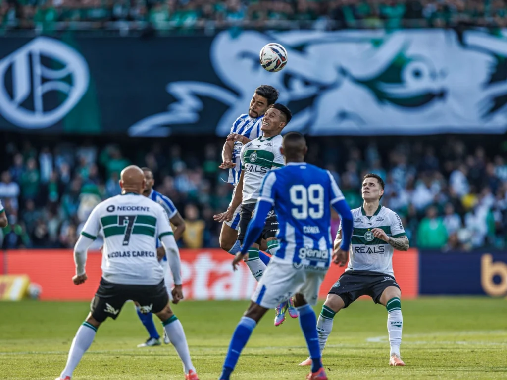 Coritiba x Avaí. Foto: Fabiano Rateke / Avaí F.C.