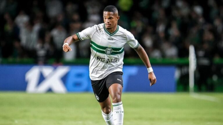 David da Hora retorna ao Coritiba (Foto: Divulgação/Coritiba)