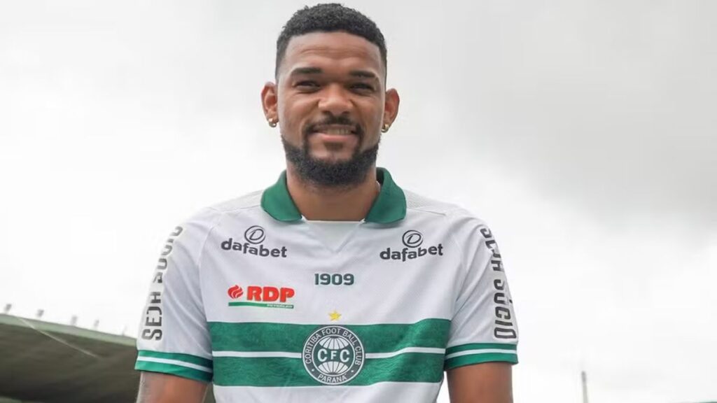 Bruno Viana - (Foto: Divulgação/Coritiba)