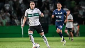 Coritiba busca emprestar Geovane Meurer (Foto: Divilgação/Coritiba)