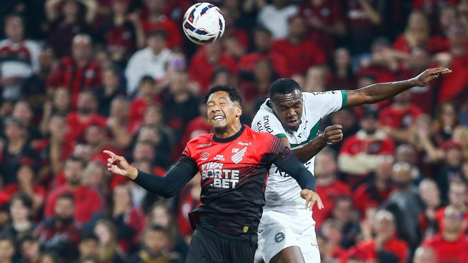 Jacy em Athletico-PR x Coritiba (Foto: Reprodução/MSN)