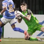 Coritiba tem jogador raro como goleiro (Foto: Instagram/Morisco)