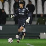 Morisco chama atenção no Coritiba (Foto: Gustavo Oliveira/Coritiba)