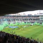 Coritiba lota Couto Pereira (Foto: Guto Marchiori/ge)