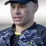 Operário força rivalidade com Coritiba (Foto: André Jonsson/OFEC)