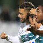 Coritiba foi rebaixado em 2017 (Foto: Albari Rosa)