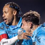 Coritiba vai atrás de cartada final (Foto: Divulgação/Santos)