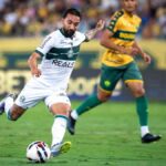 Coritiba enfrenta Cuiabá na Arena Pantanal (Foto: Divulgação/Gabriel Thá)