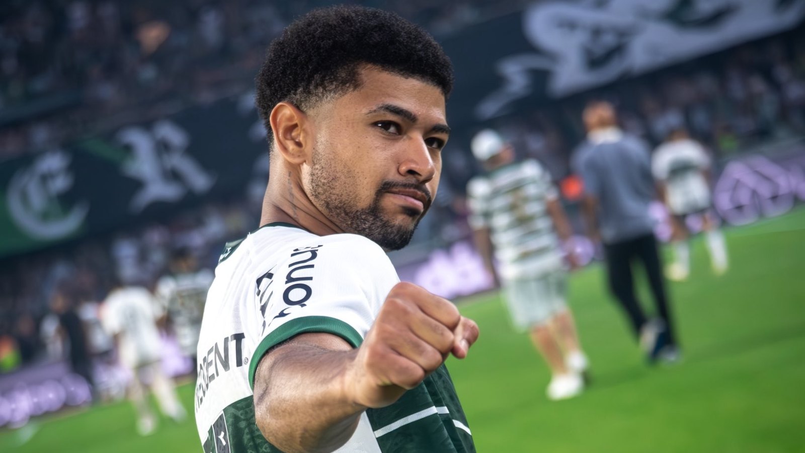 Coritiba empata com Athletic-MG e garante acesso (Foto: JP Pacheco)