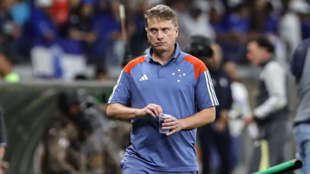 fernando-seabra-cruzeiro- Coritiba não segura jogador de Seabra