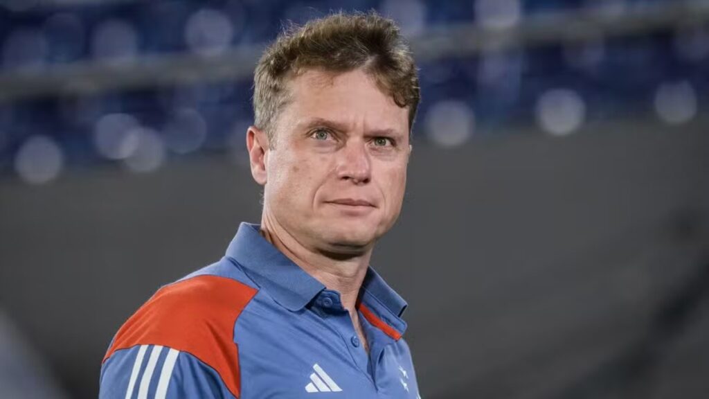 fernando-seabra-cruzeiro Coritiba se aproxima de Fernando Seabra