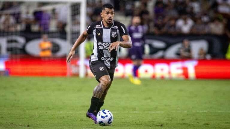 Coritiba negocia Fernando Sobral com Ceará