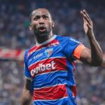 Coritiba busca Tinga do Fortaleza