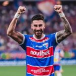 Coritiba negocia com Lucero, do Fortaleza