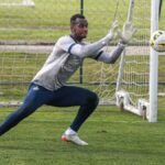 Coritiba empresta Rafael William ao Azuriz