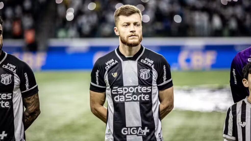 Coritiba sonda situação de Willian Machado