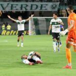 Coritiba é derrotado na estreia pelo Foz do Iguaçu