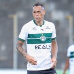 Coritiba vence Cascavel fora de casa