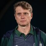 Coritiba vence Maringá no Paranaense