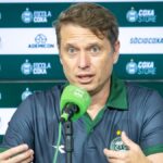 Coritiba vence Maringá no Paranaense