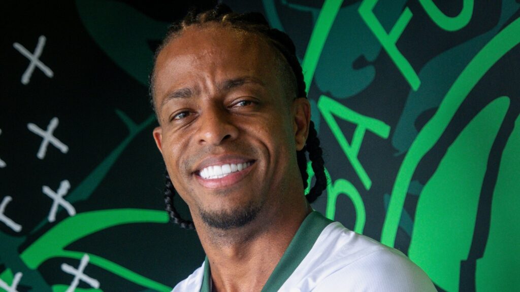 Coritiba anuncia Keno para temporada 2026