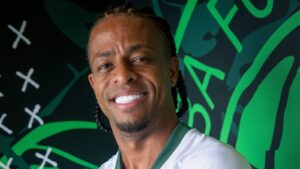 Coritiba anuncia Keno para temporada 2026