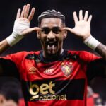 Coritiba não compra Derik Lacerda