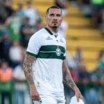 Coritiba empata com a Chapecoense fora de casa