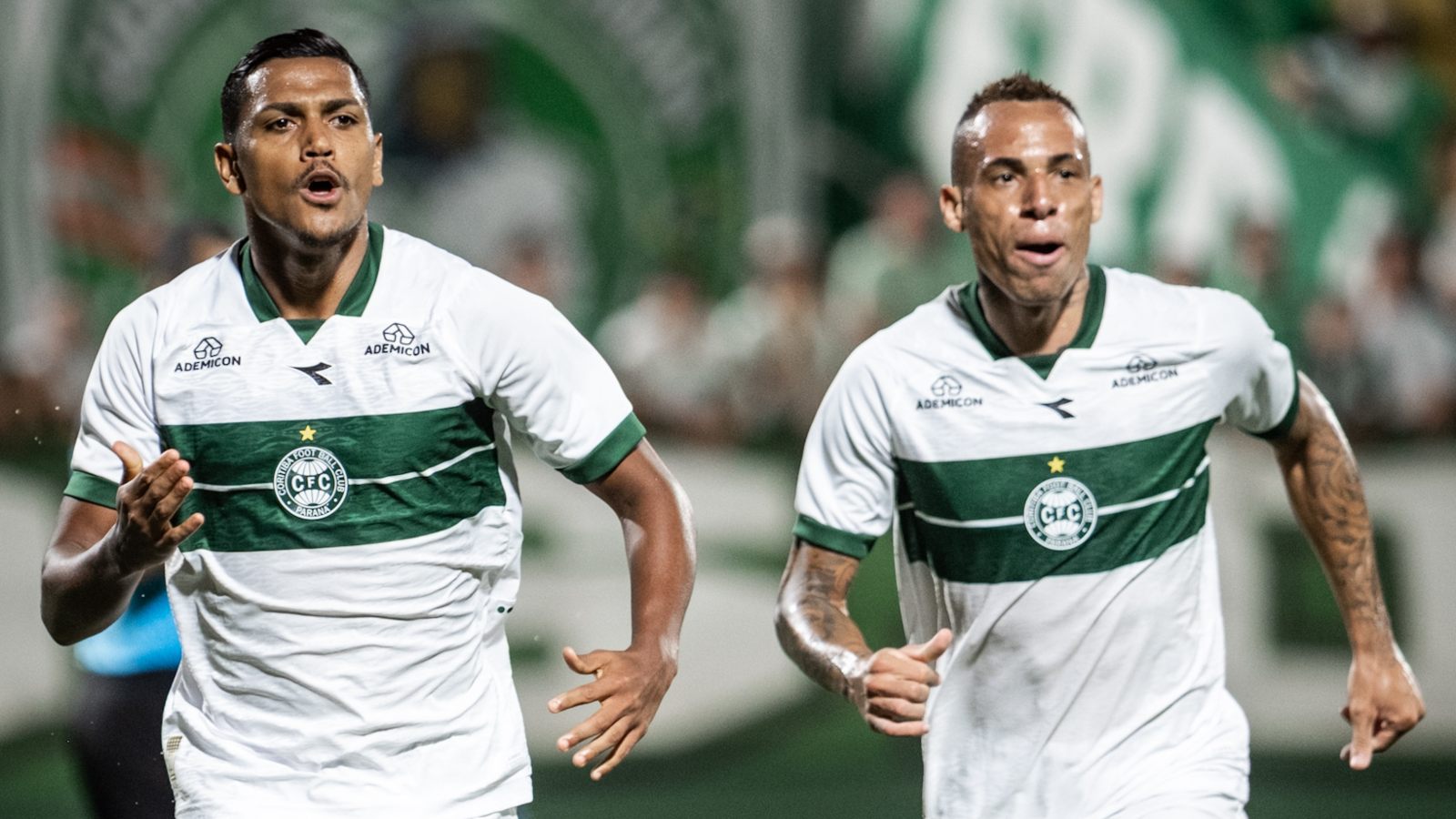 Coritiba empata com a Chapecoense fora de casa