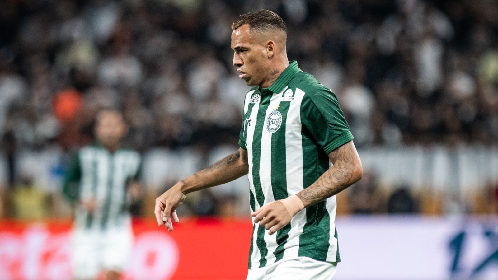 Coritiba enfrenta Corinthians fora de casa