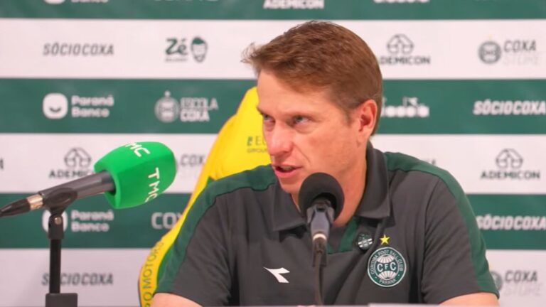 Coritiba vence com dedo de Fernando Seabra