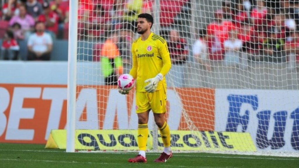 keiller-internacional Coritiba contrata Keiller do Internacional