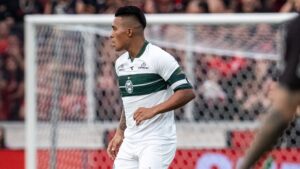 Coritiba visita Athletico-PR pelo Brasileirão