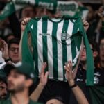 Coritiba enfrenta Corinthians fora de casa