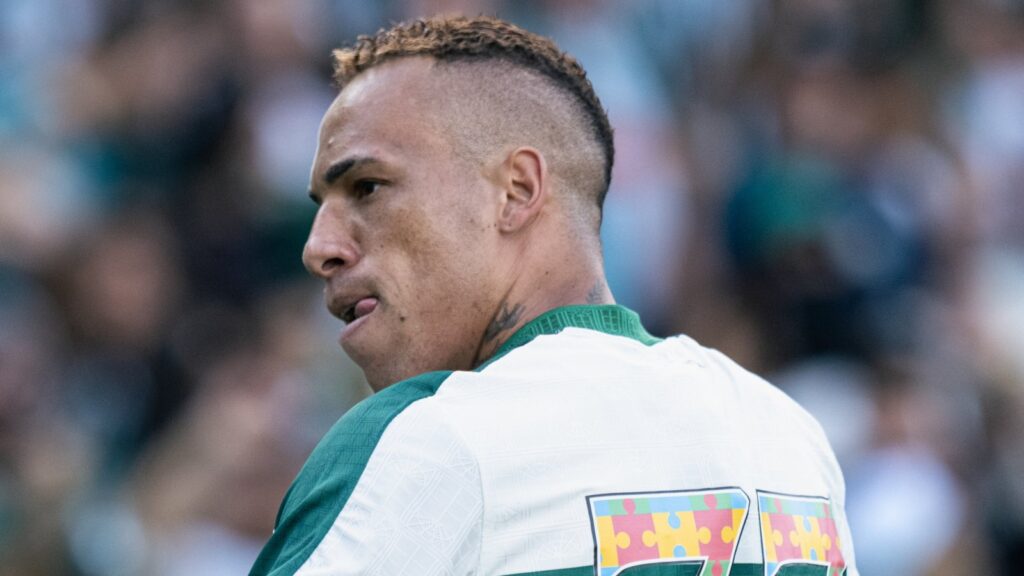 Coritiba vence Atlético-MG pelo Campeonato Brasileiro